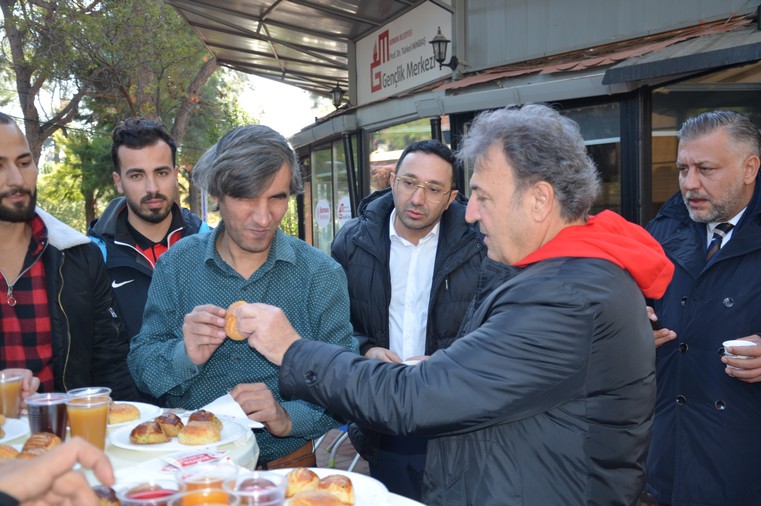 Dünya Engelliler Günü'nde dostluk kazandı