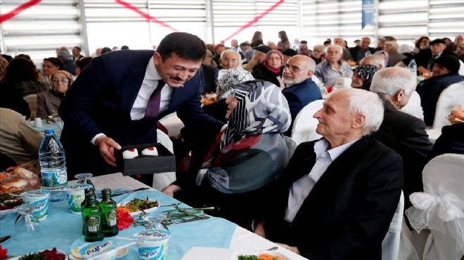 Evliliklerinde 50 Yılını Dolduran Çiftler Bir Araya Geldi