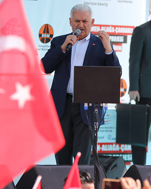 Başbakan Yıldırım Kılıçdaroğlu'na yüklendi... "Yalanın da bir raconu olur değil mi"