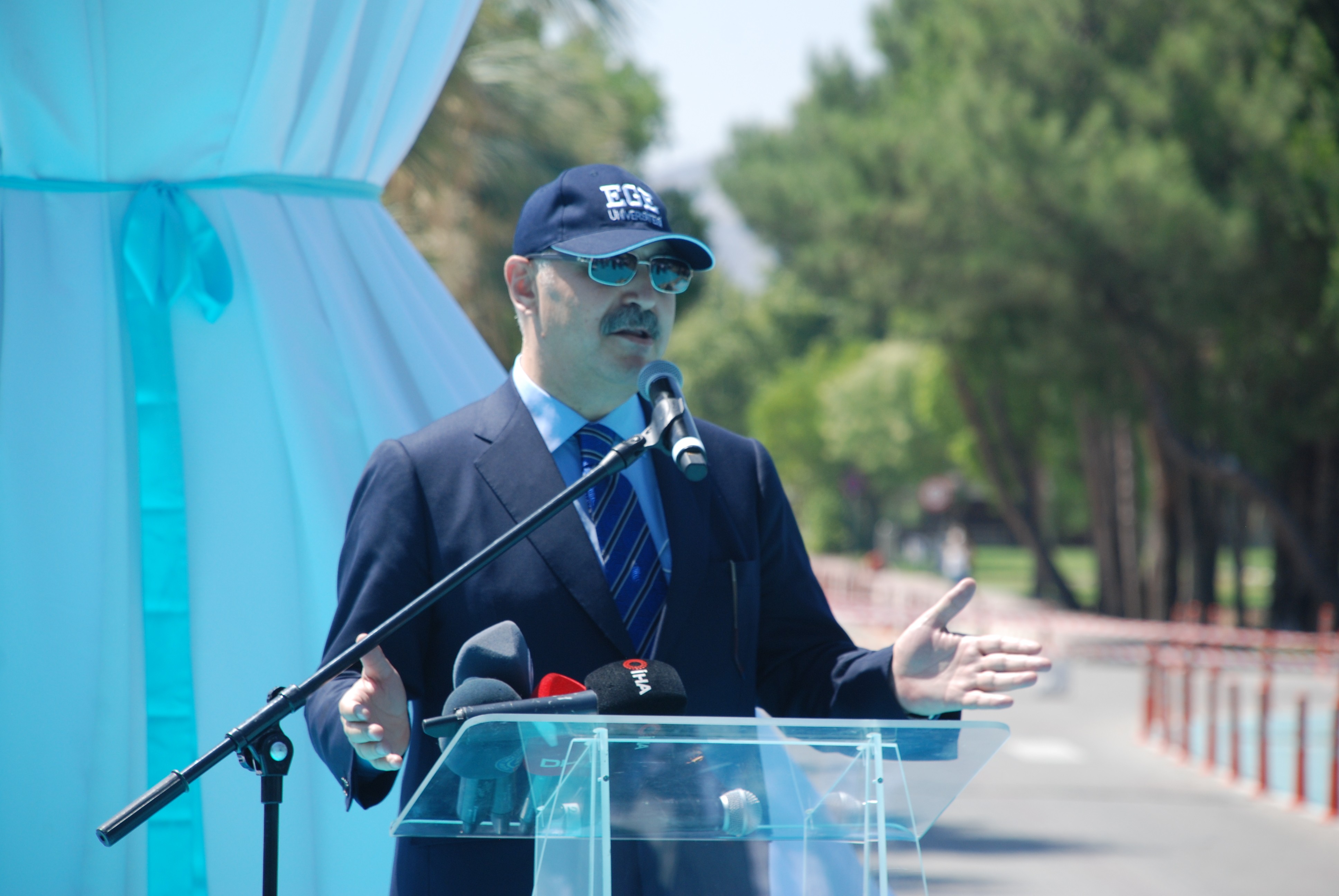 Binali Yıldırım, EÜ’nün 15 Temmuz programında konuştu