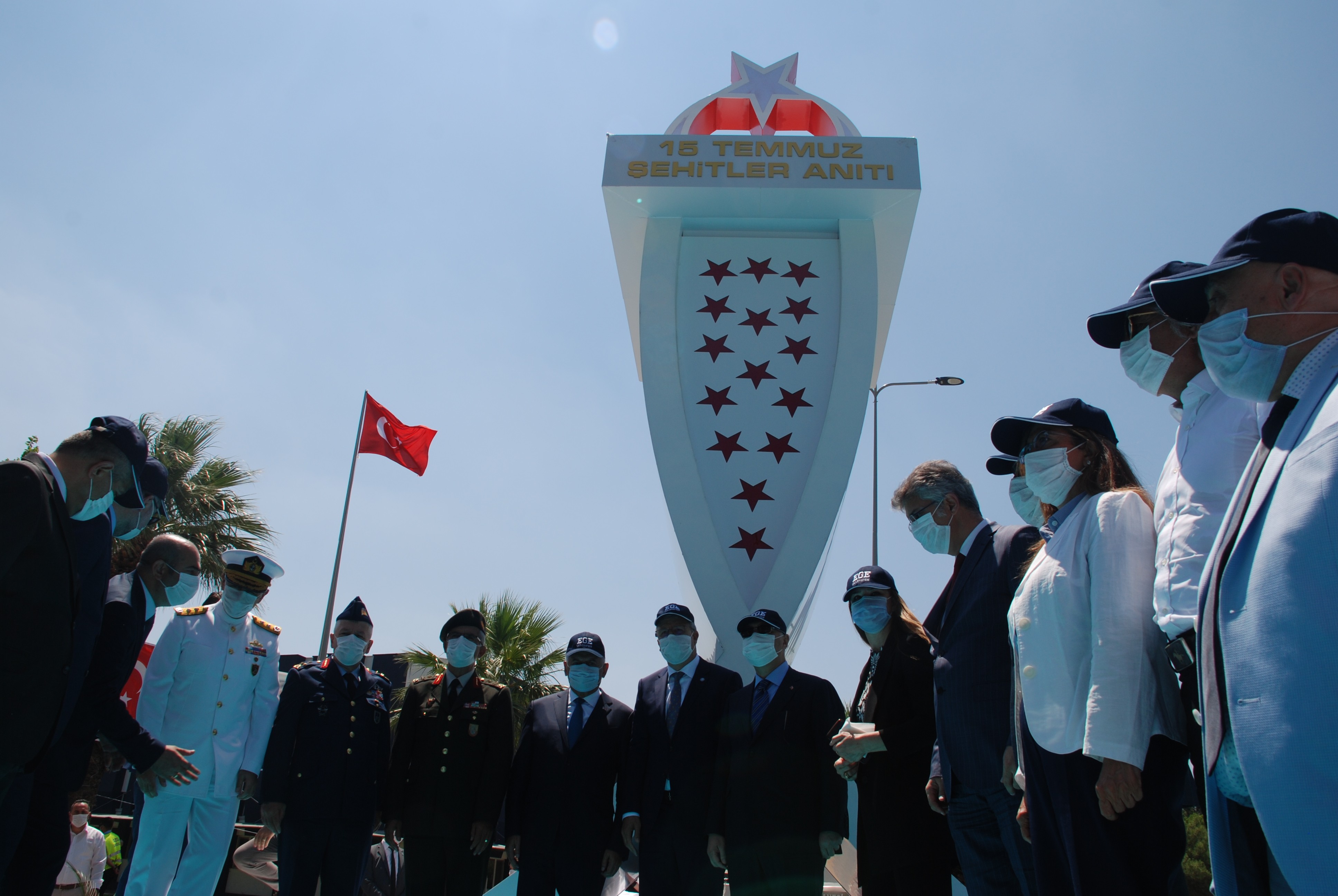 Binali Yıldırım, EÜ’nün 15 Temmuz programında konuştu