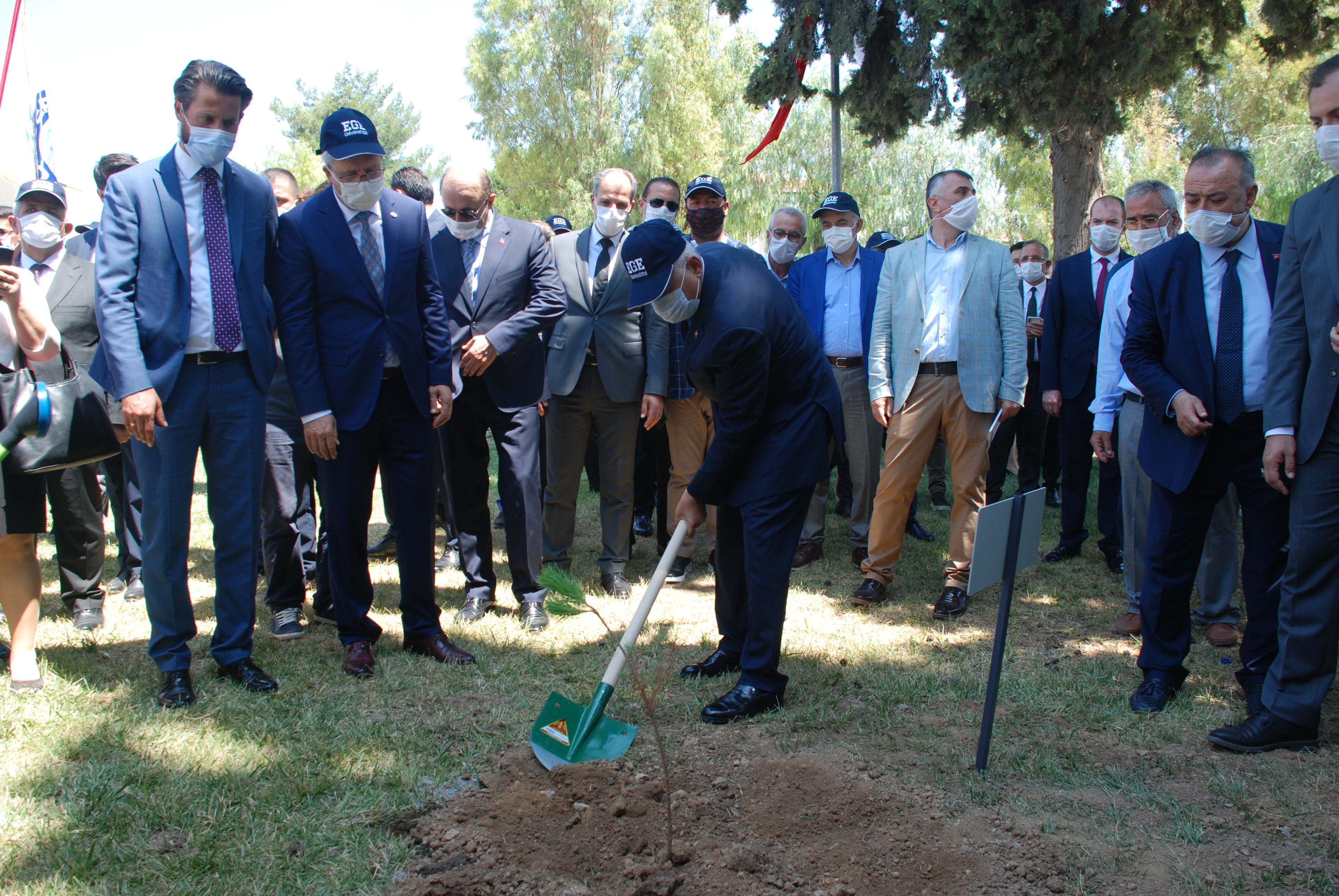 Binali Yıldırım, EÜ’nün 15 Temmuz programında konuştu