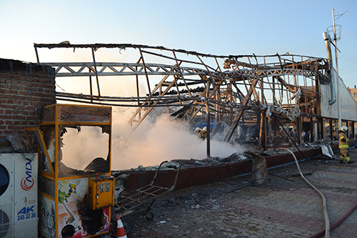 Balıkçı barınağında yangın