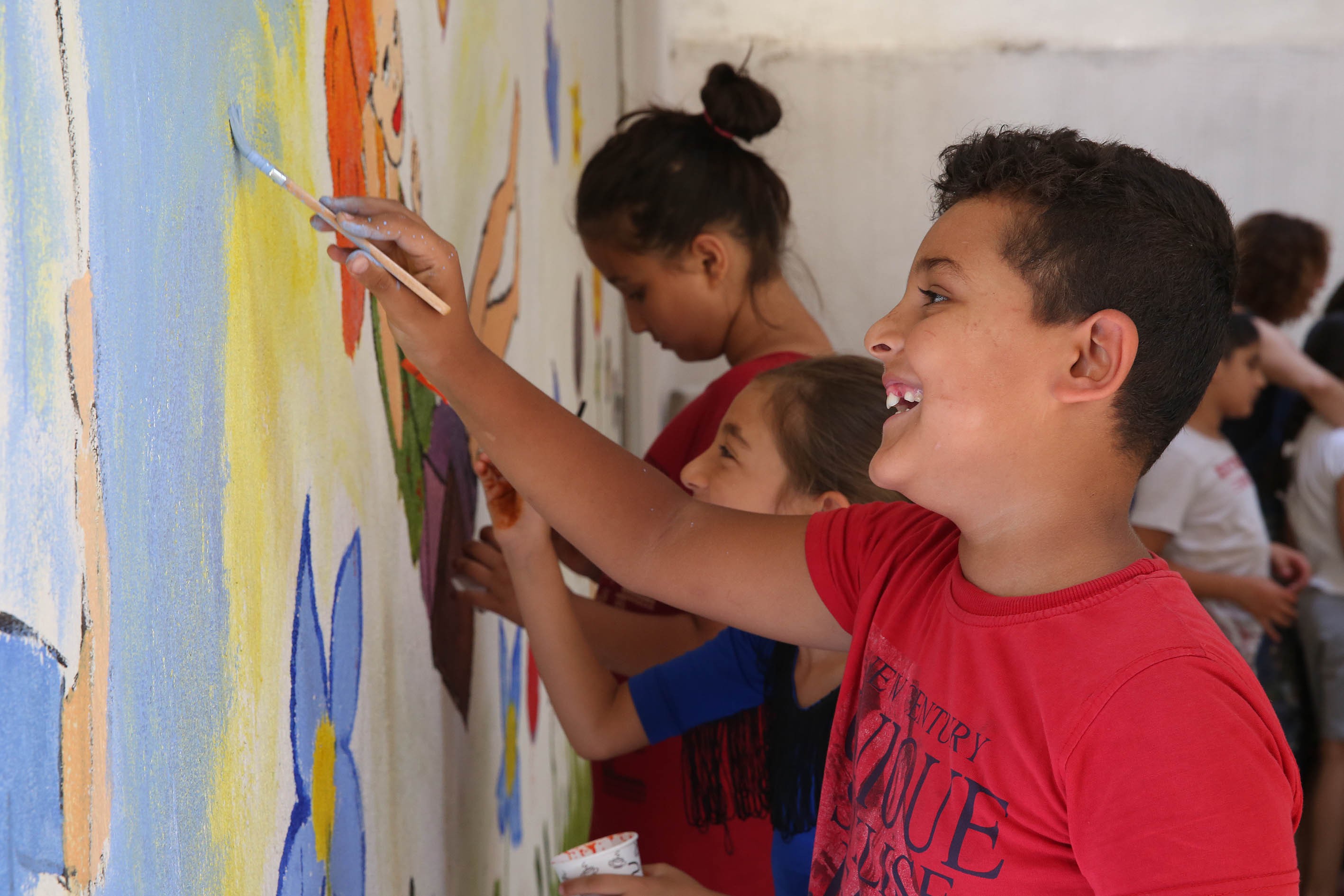 Çocuklar 'barış’ı resmetti