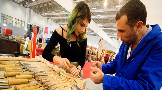 Bayanların gözdesi oyma sanatı