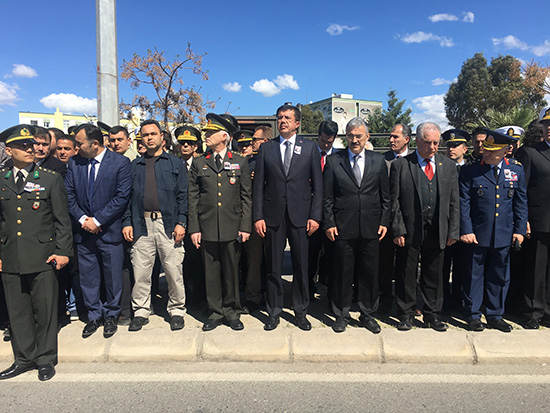 İzmir şehidini son yolculuğuna uğurladı