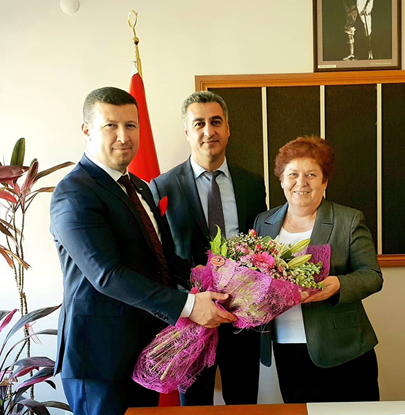 MÜSİAD İzmir üyelerinden huzurevi ziyareti