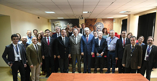 Vali Ayyıldız’dan Ege Üniversitesi Tıp Fakültesi ziyareti