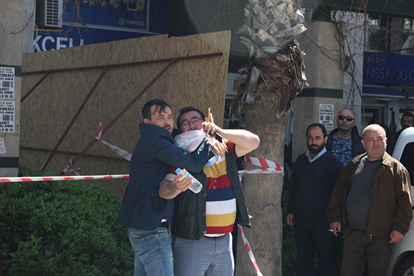 Eylem yapan pazarcılara biber gazlı müdahale