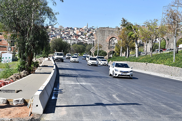 Trafik keşmekeşi haline gelmişti... Tamamen açılıyor