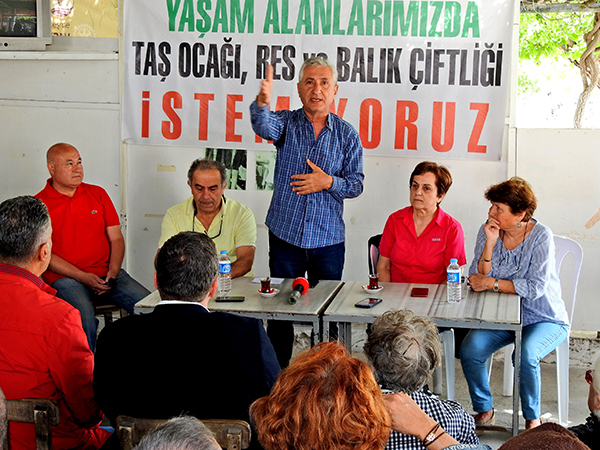 Çeşmeli çevreciler, mahkeme kararlarıyla hareketlendiler