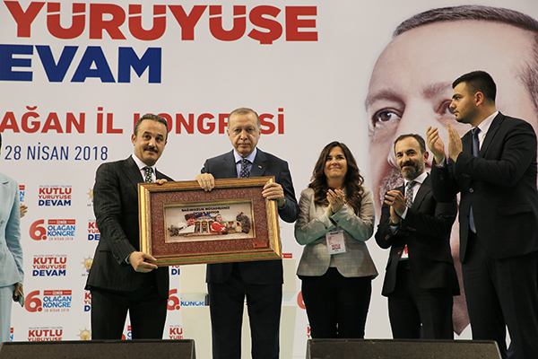 "Rekor bir oyla siyaset tarihine geçeceğiz"