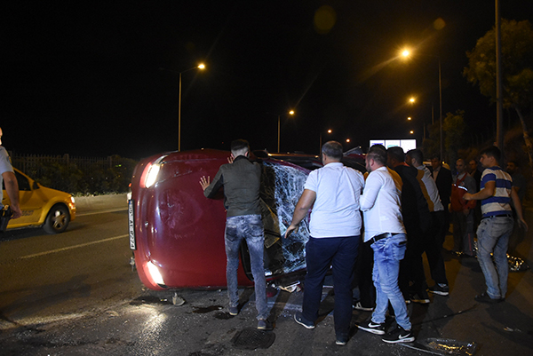 Bayraklı'da zincirleme trafik kazası: 5 yaralı