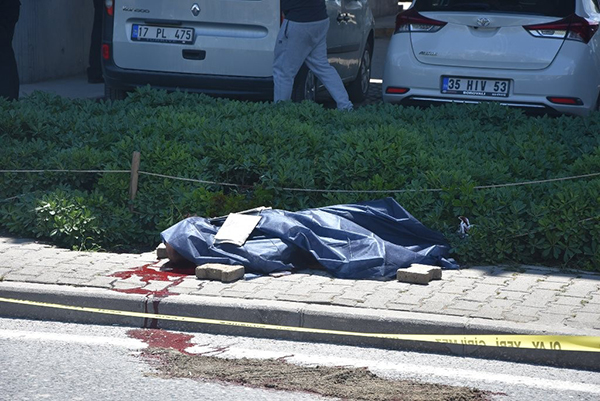 İzmir’de kan davası hesaplaşması: 1 ölü