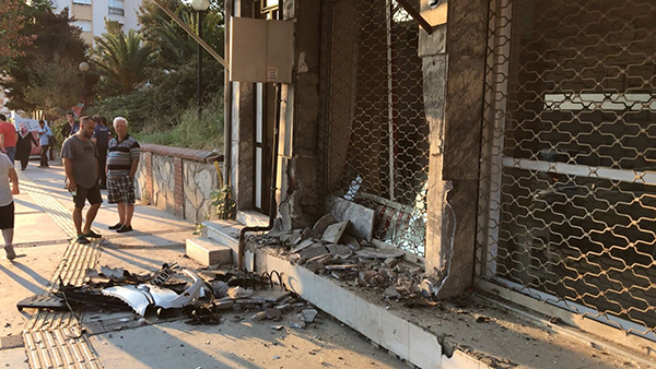 İzmir'de trafik kazası: 4 yaralı