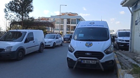 İzmir'de korkunç olay: Önce karısını boğarak öldürdü sonra intihar etti