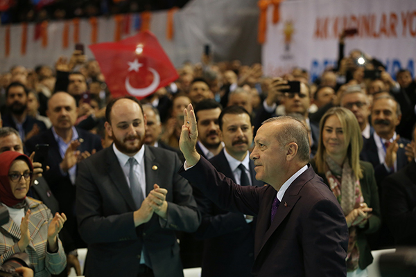 Cumhurbaşkanı Erdoğan AK Parti'nin İzmir adaylarını açıkladı