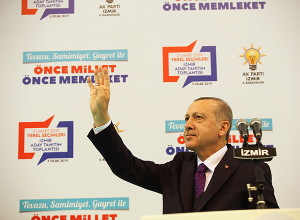 Cumhurbaşkanı Erdoğan AK Parti'nin İzmir adaylarını açıkladı
