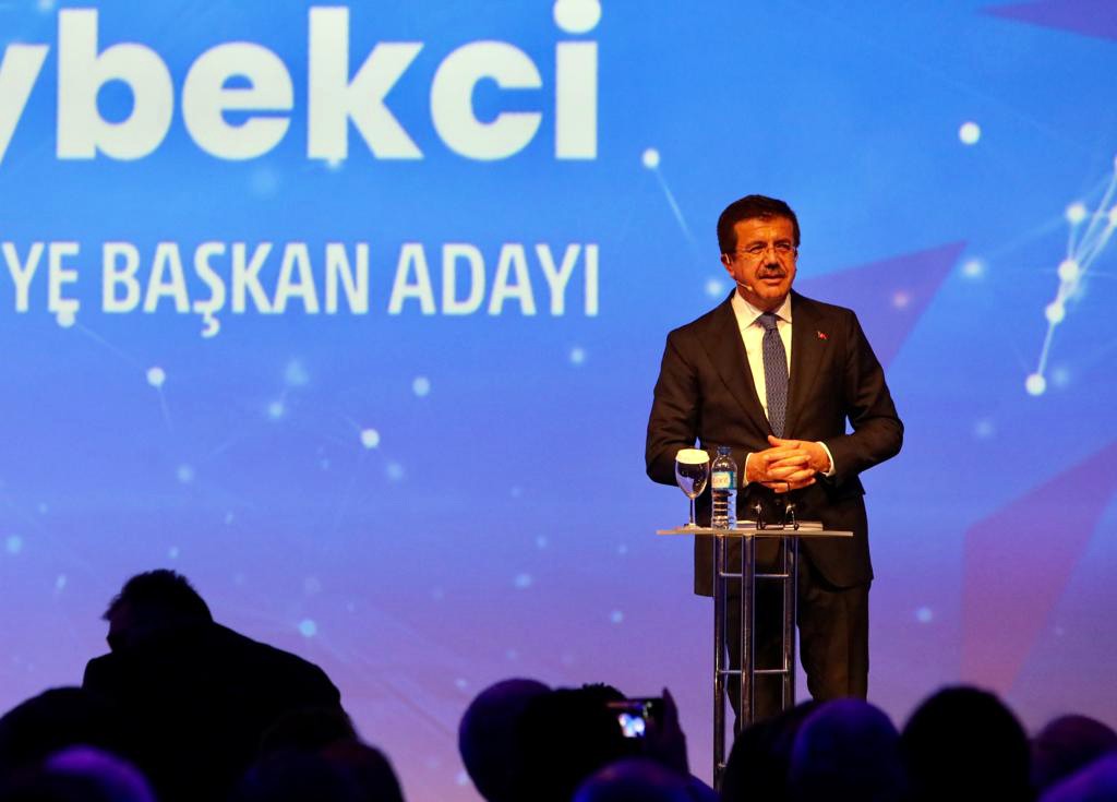 Zeybekci'den '10 Numara İzmir' lansmanı