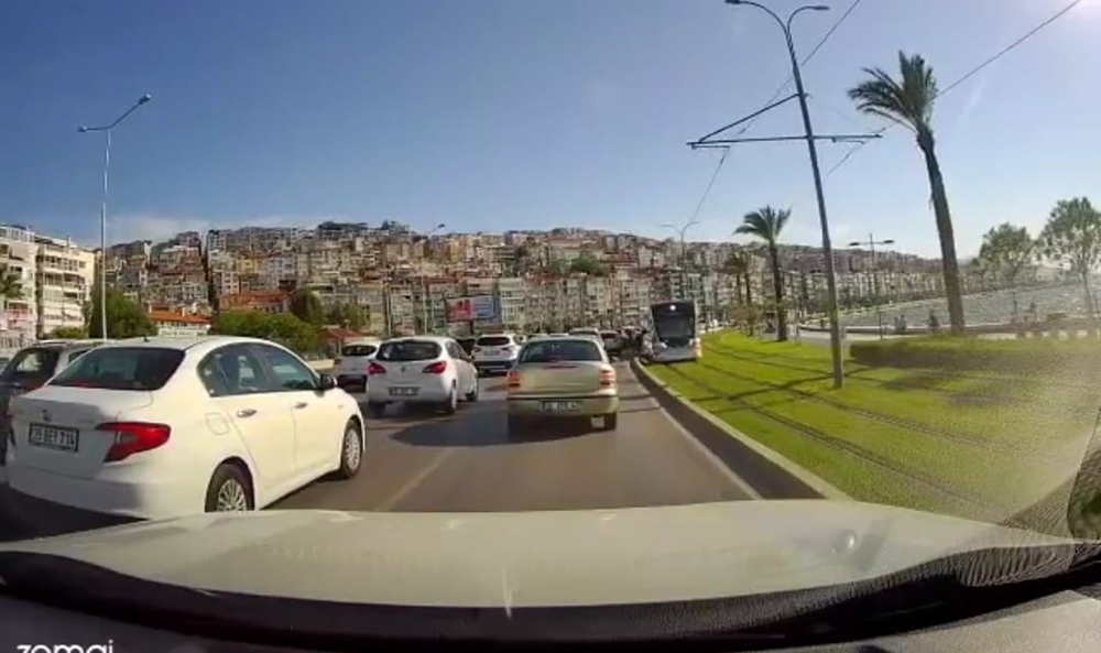 Küçük kız sahile gitmek isterken tramvayın altında kaldı