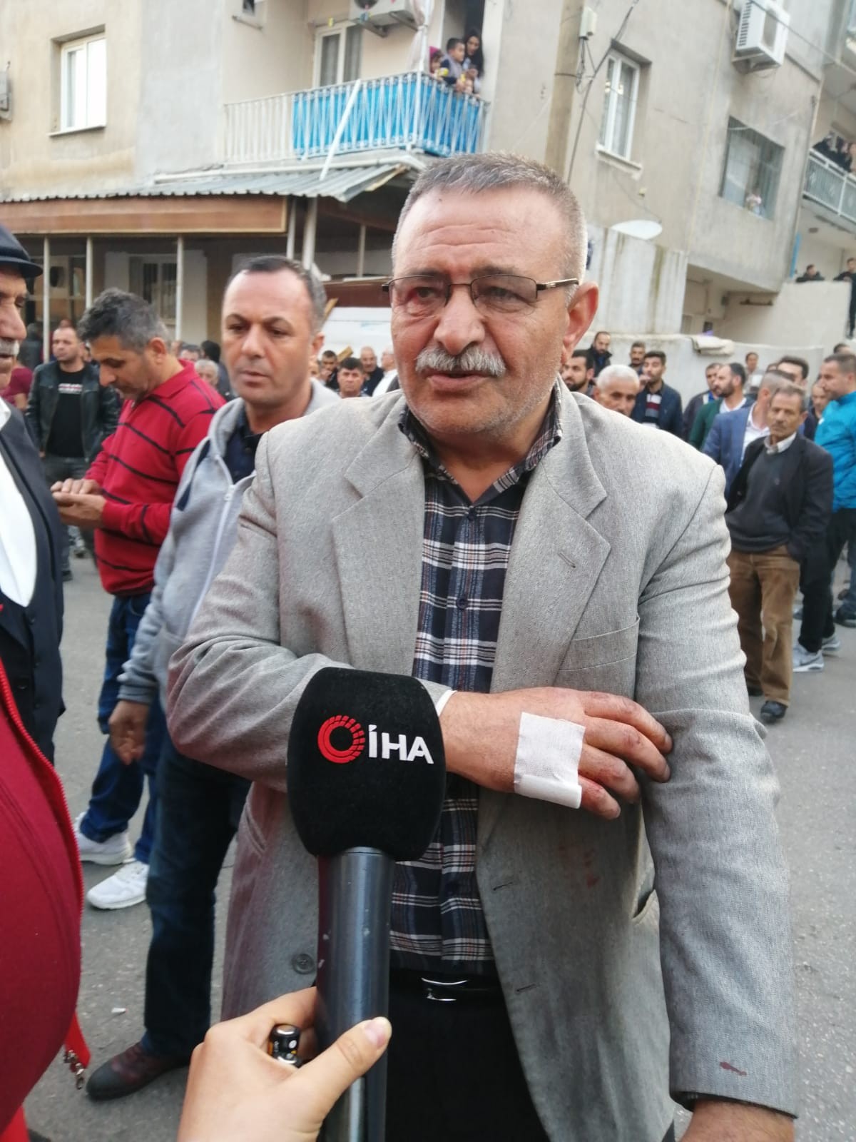 Kamyon kahvehaneye daldı: 2 ölü, 6 yaralı