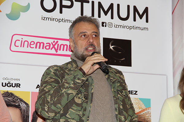 "Kırk Yalan" filmine İzmir’de özel gala