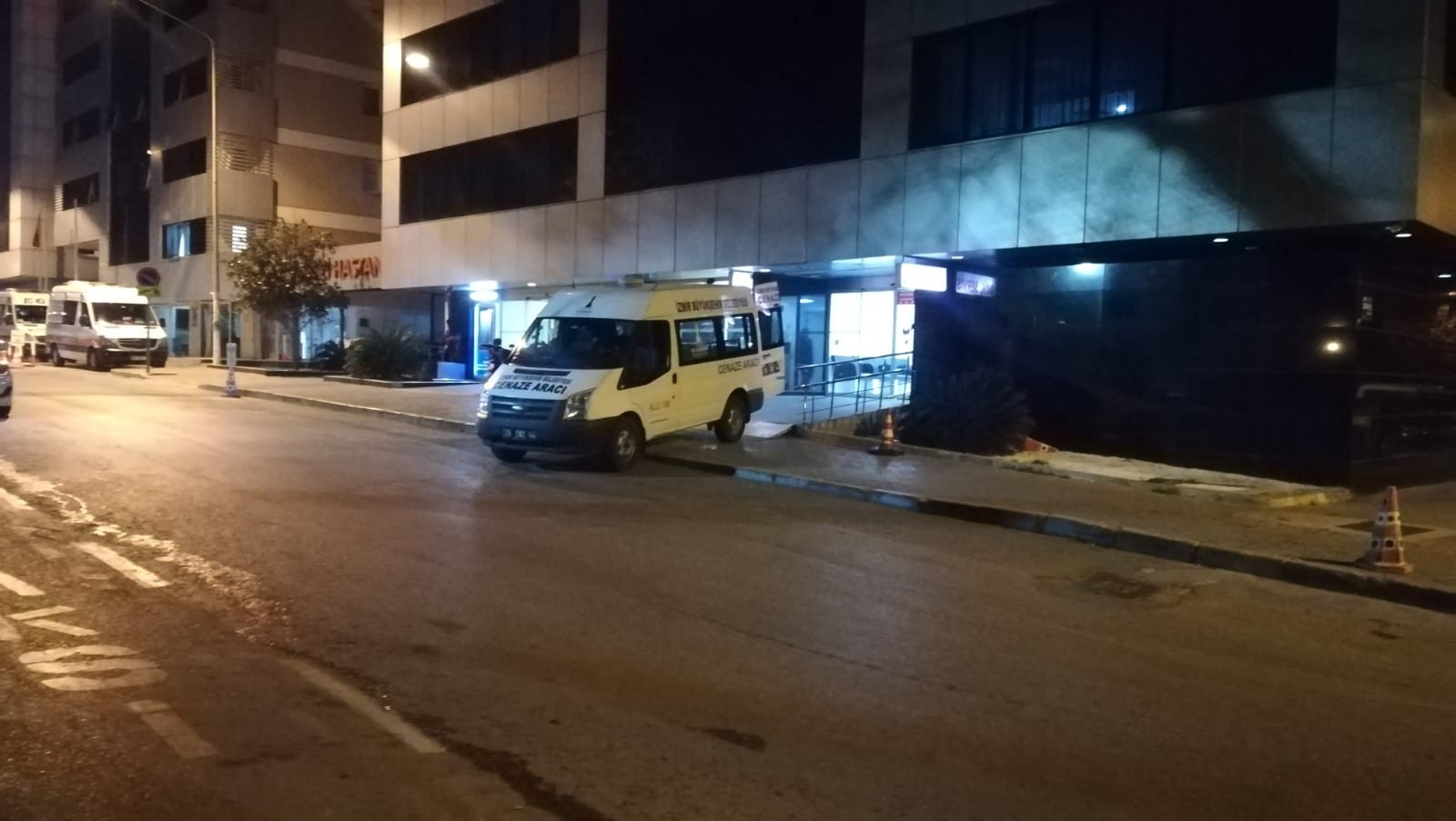 Kaçak alkol tükettiği iddia edilen avukat hayatını kaybetti