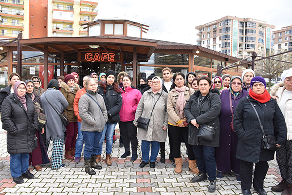 Köpekten kaçarken araba çarpan Rojin'in ailesi: "Biz yandık başkası yanmasın"