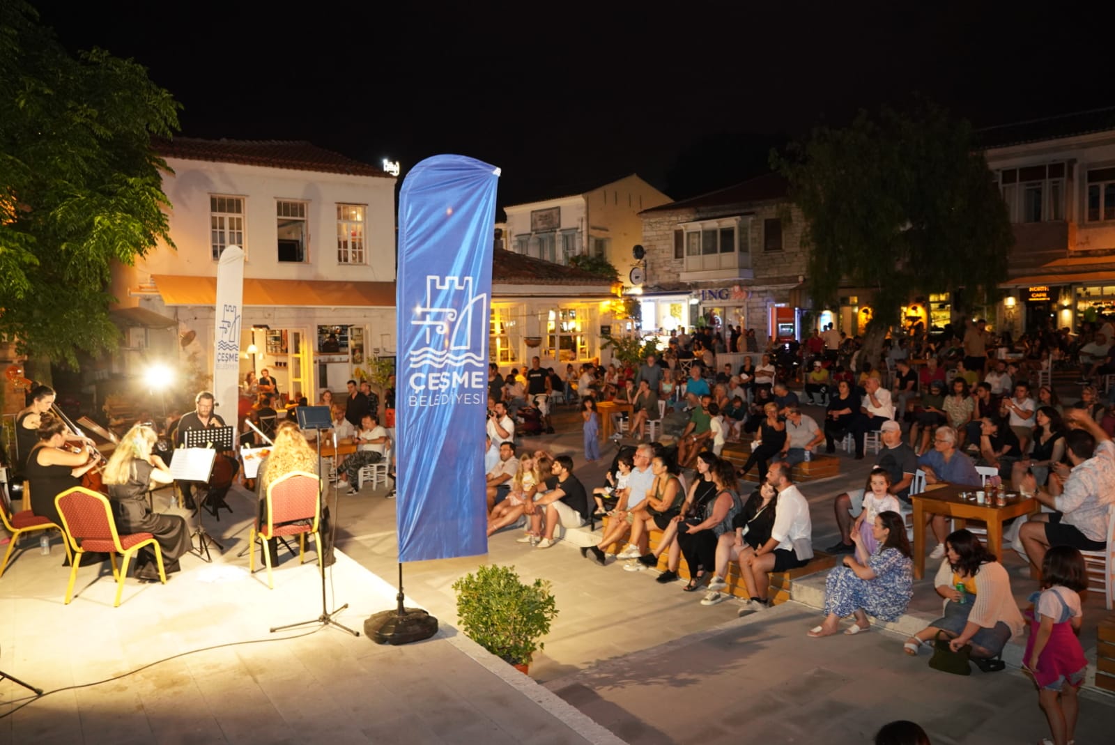 Alaçatı Gün batımı Konserleri başladı