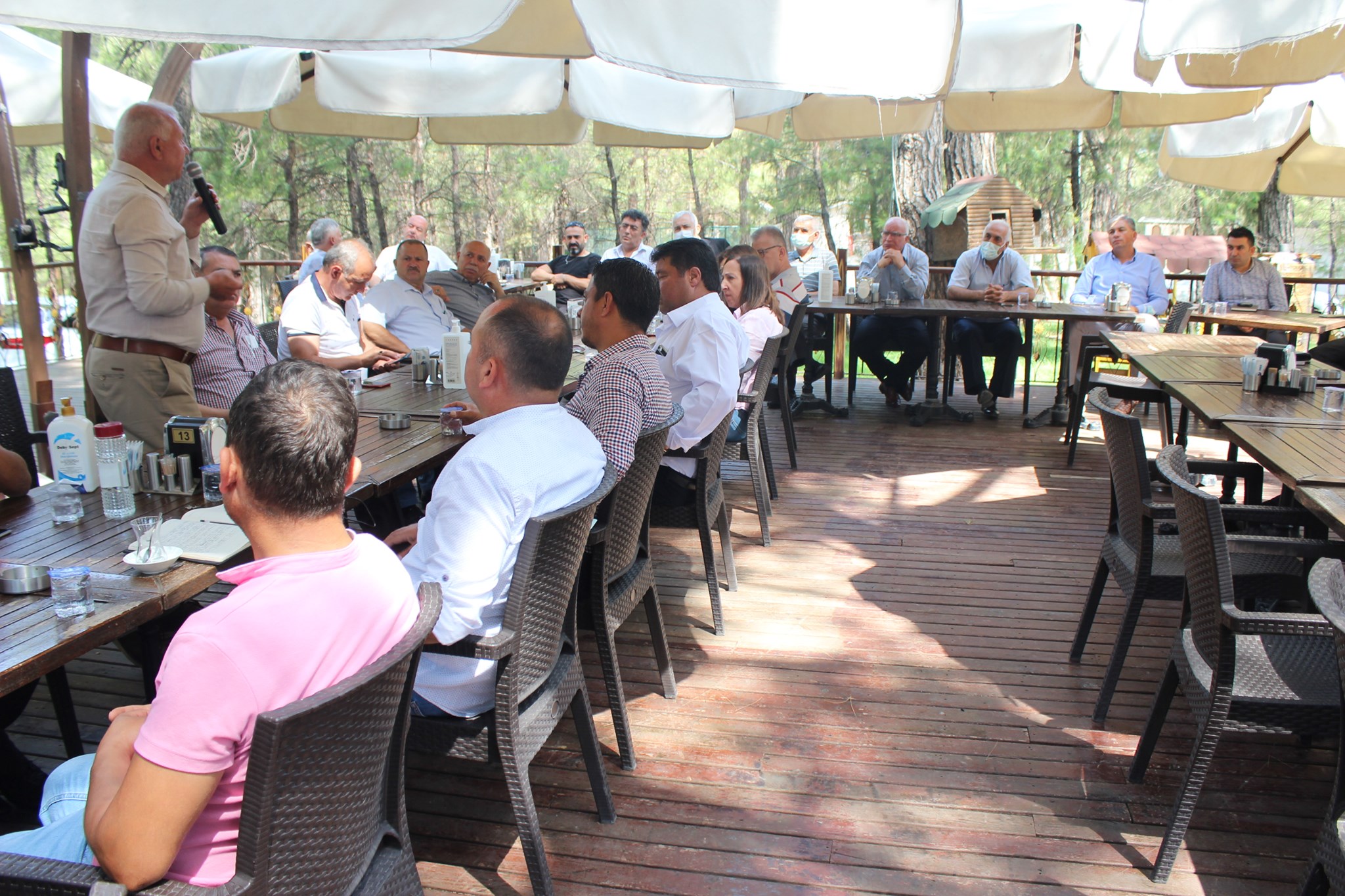 Başkan Karakayalı muhtarlarla buluştu