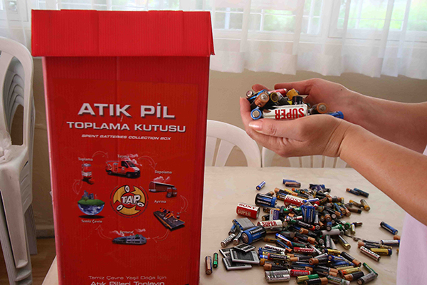 Bayraklı’da 23 ton atık geri kazanıldı