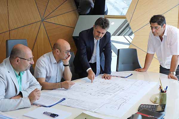 BÜYÜKŞEHİR'DEN HAFTA SONU BAYRAKLI MESAİSİ