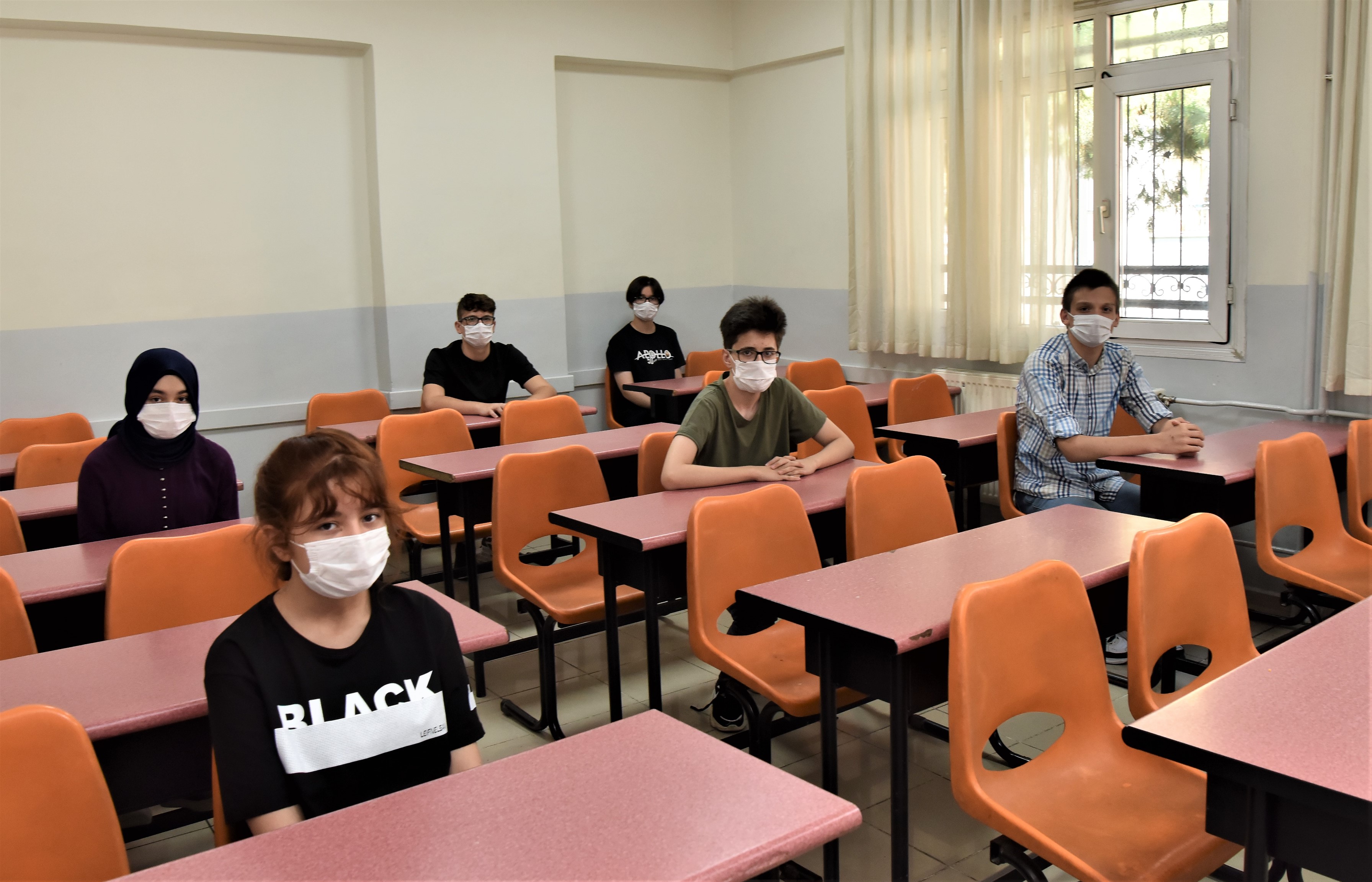 Bornovalı öğrencilerin LGS başarısı