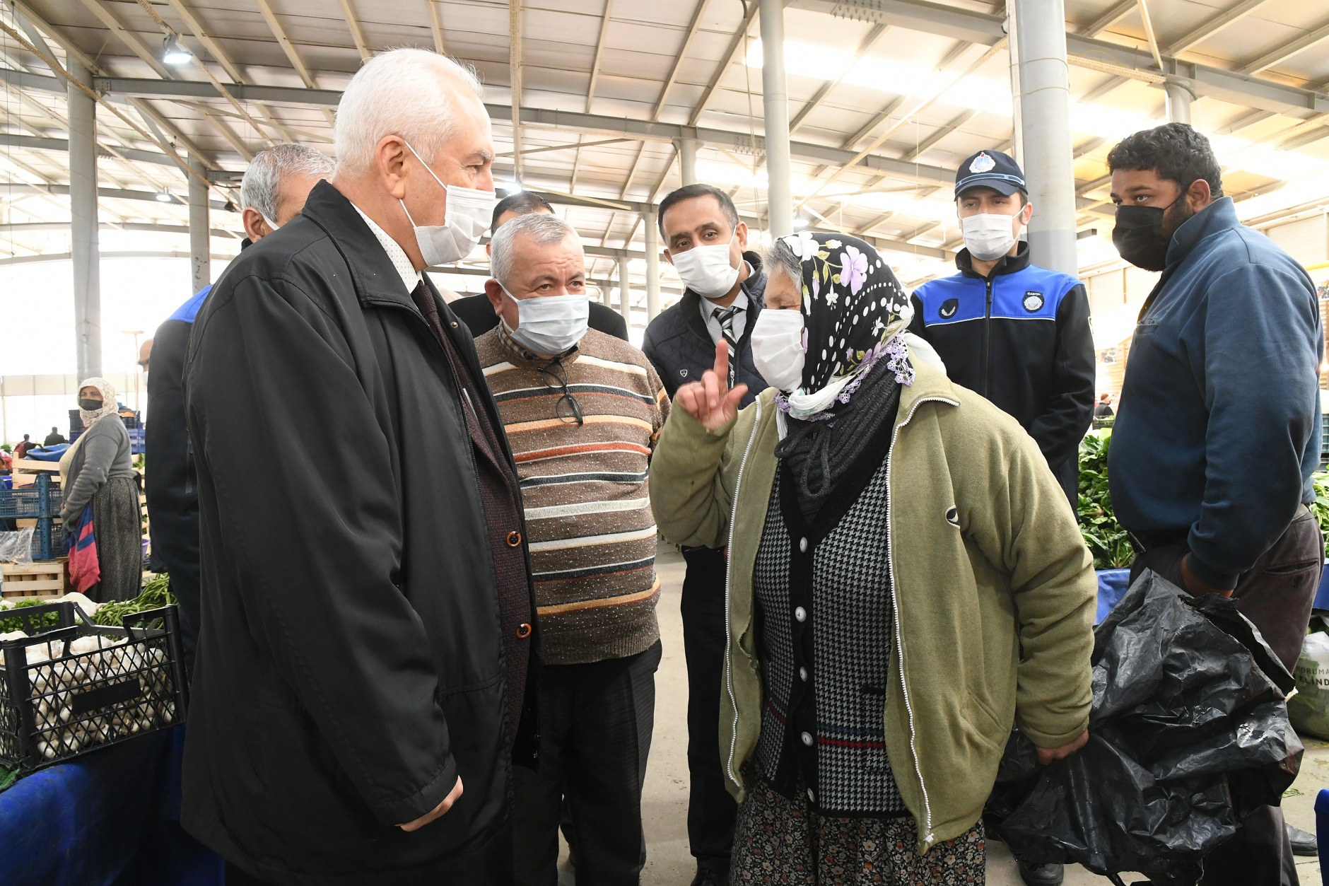 Karabağlar Belediyesi'nden Kızılay'la örnek işbirliği