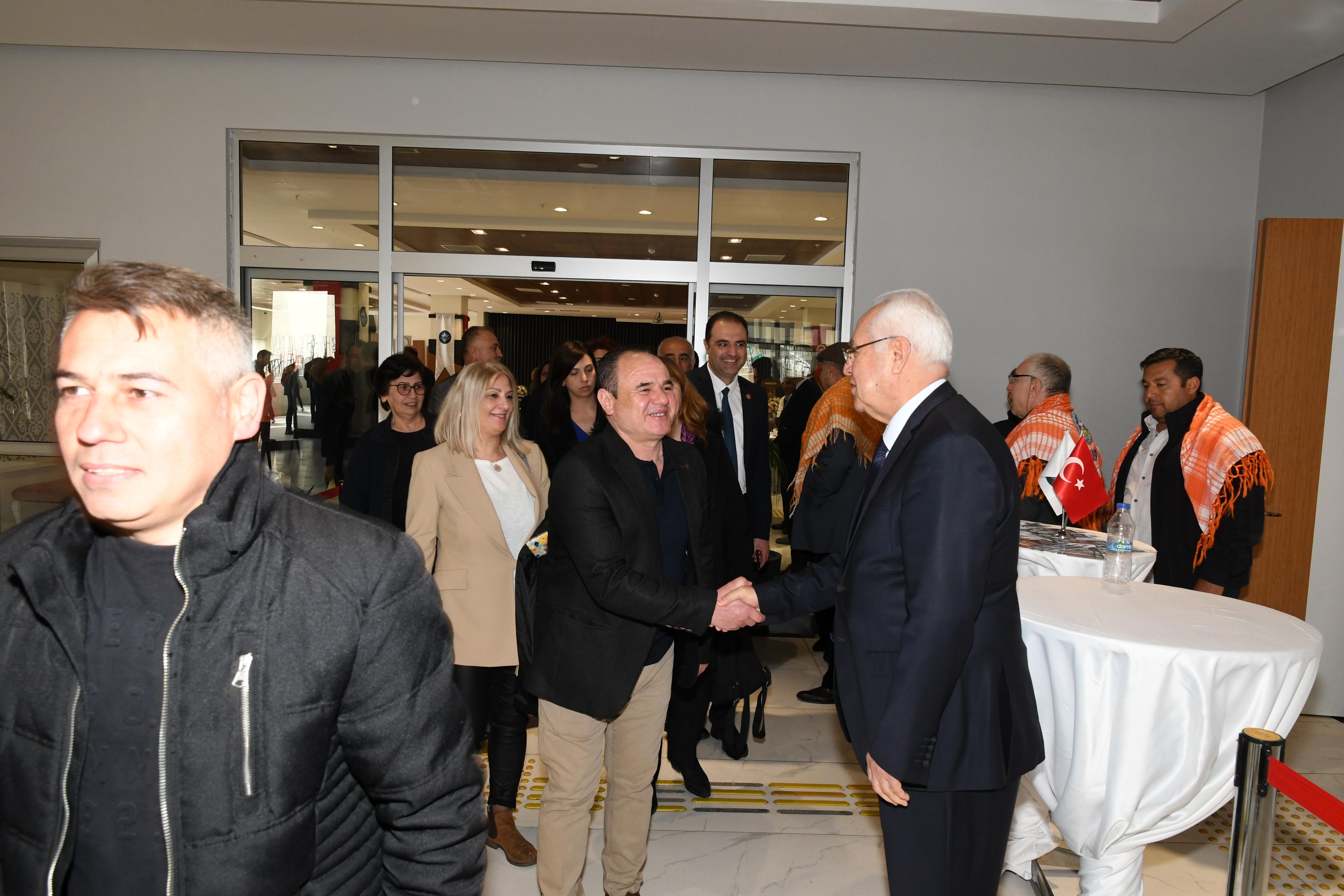 Başkan Selvitopu, sivil toplum kuruluşlarının yöneticileriyle kahvaltıda buluştu.