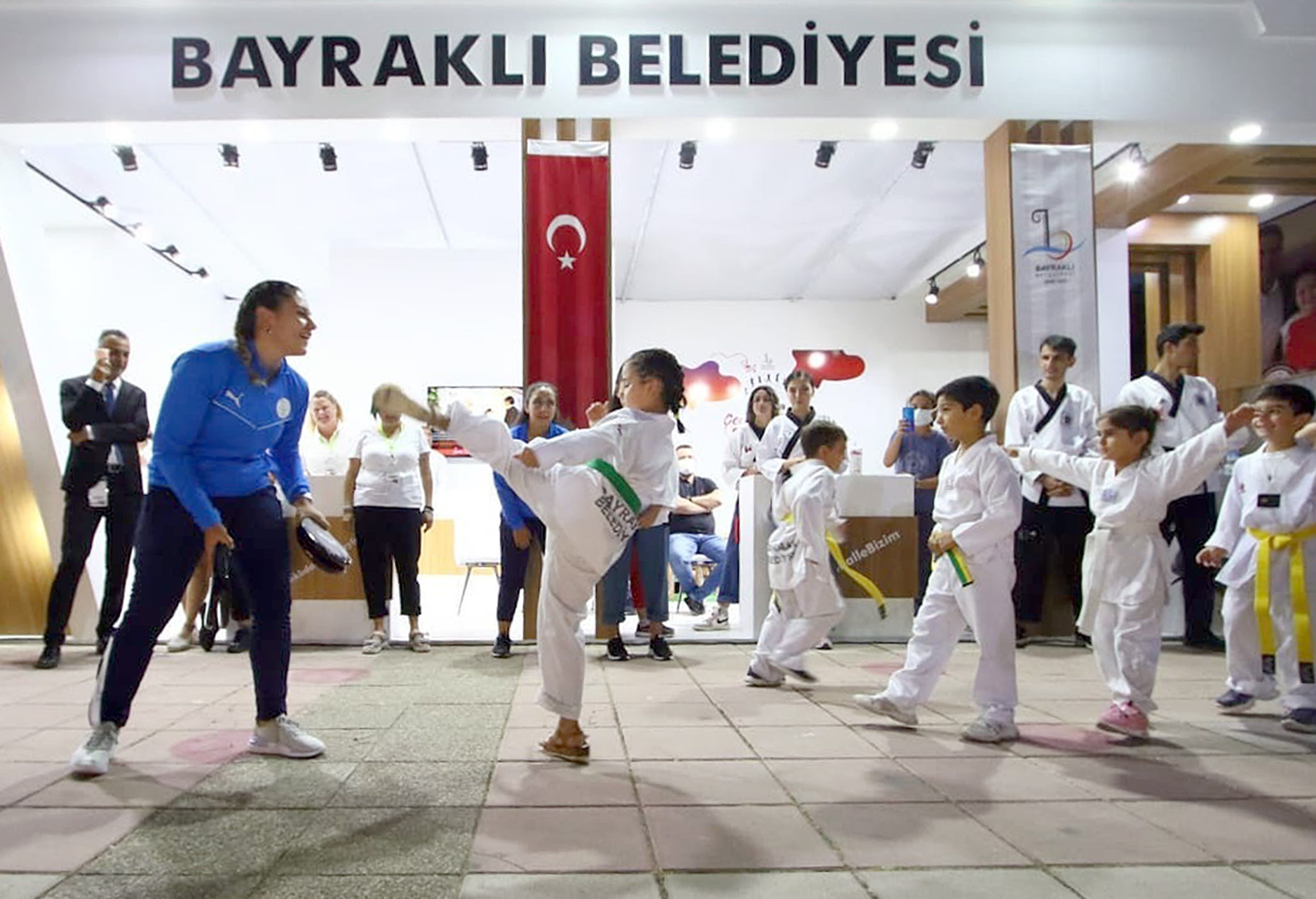 Bayraklı Belediyesi İzmir Fuarı'nda