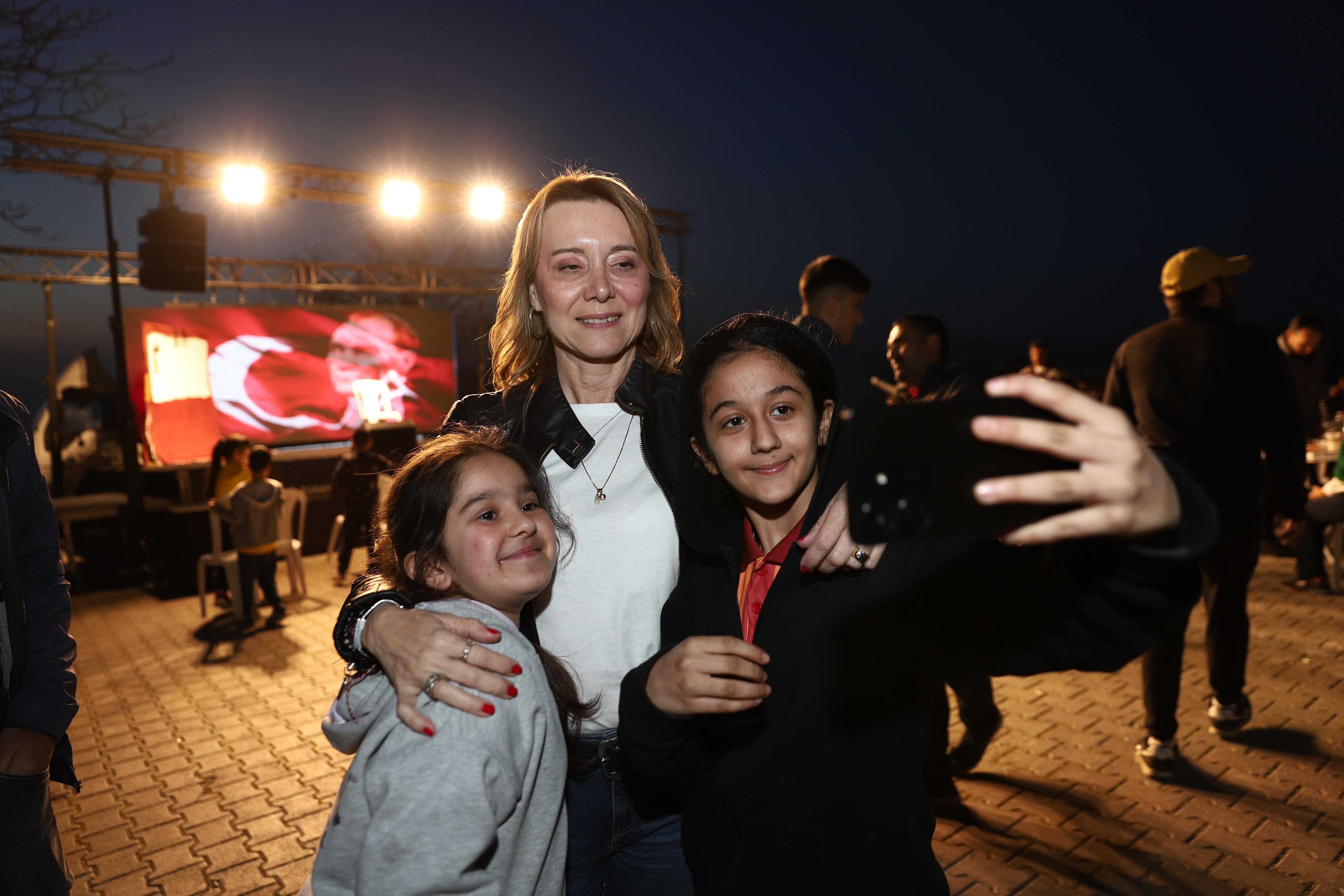 CHP Konak Adayı Mutlu'dan sandığa davet: O gece uyumayacağız!