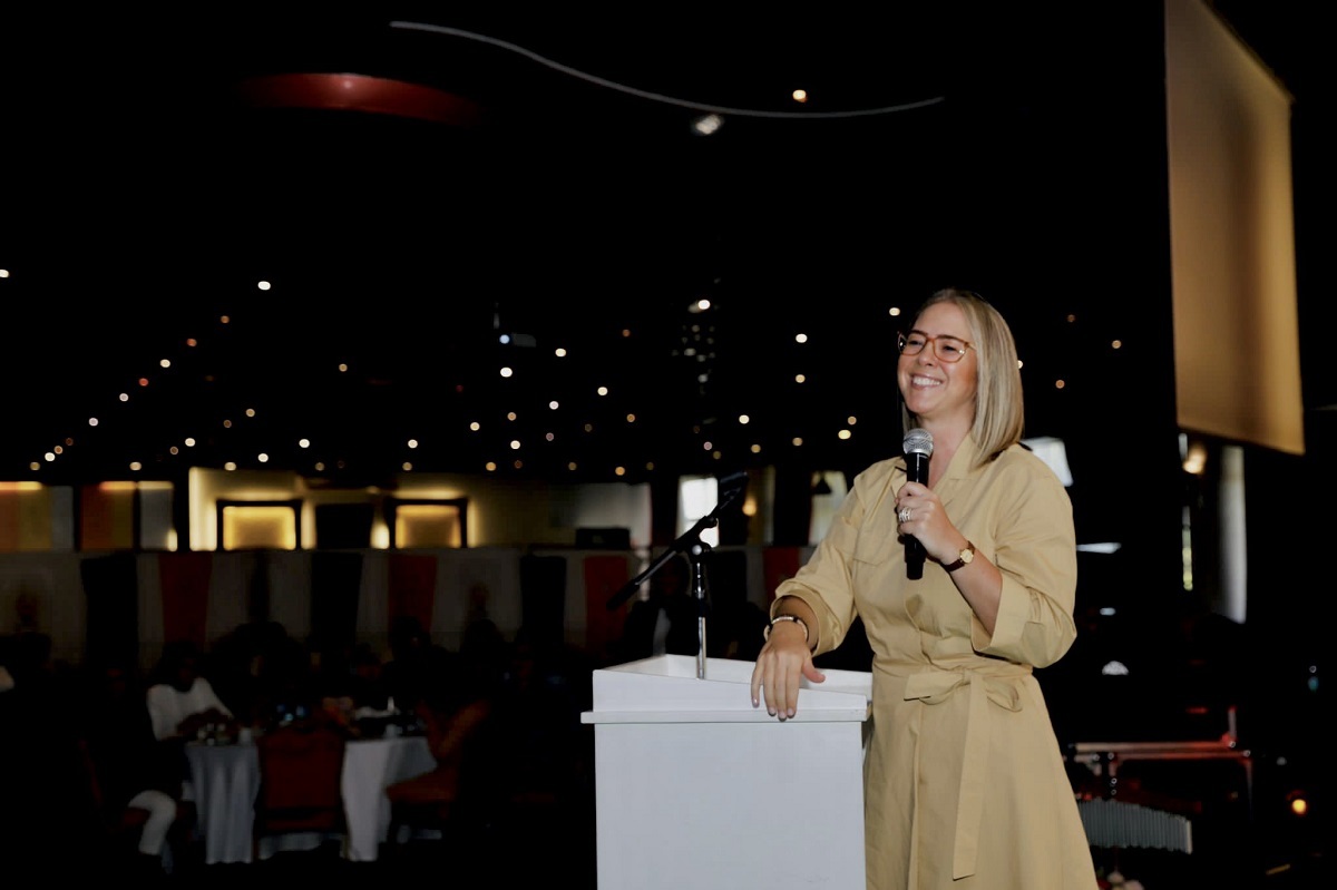 AK Kadınlar İzmir'de buluştu: Hangi mesajlar verildi?