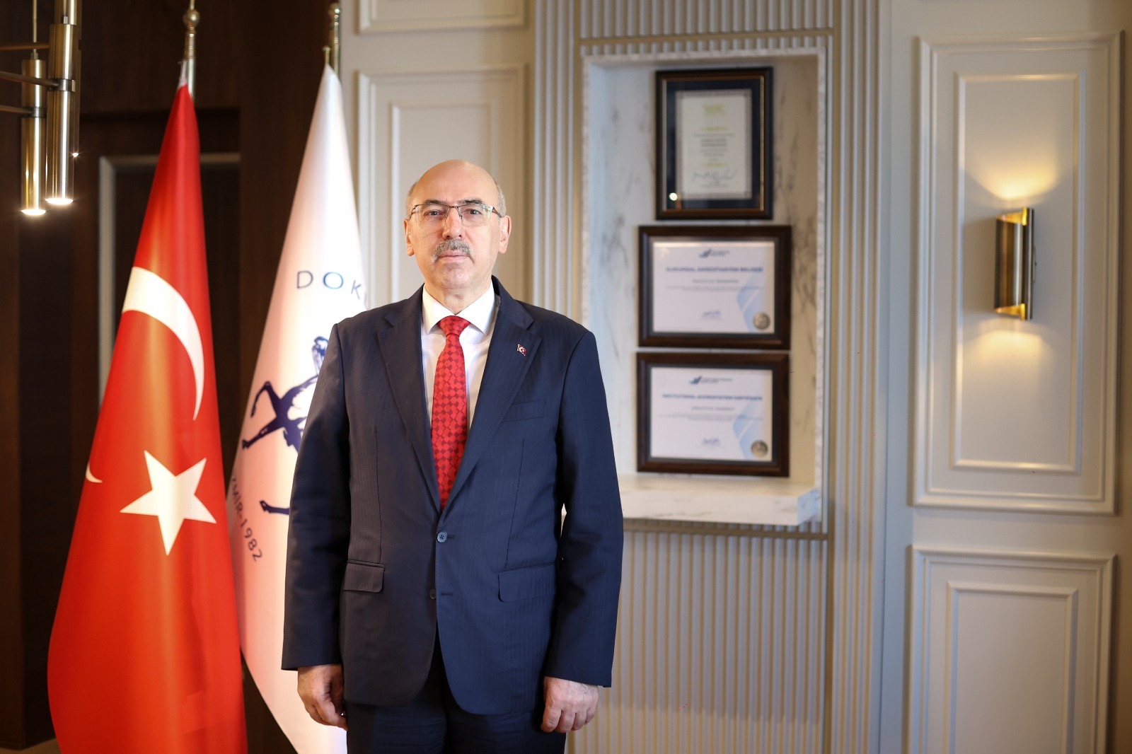 Deü’nün İstihdama Katkısı Sürüyor: Desem Bünyesinde Mikro Mba Sertifika Programı Açıldı