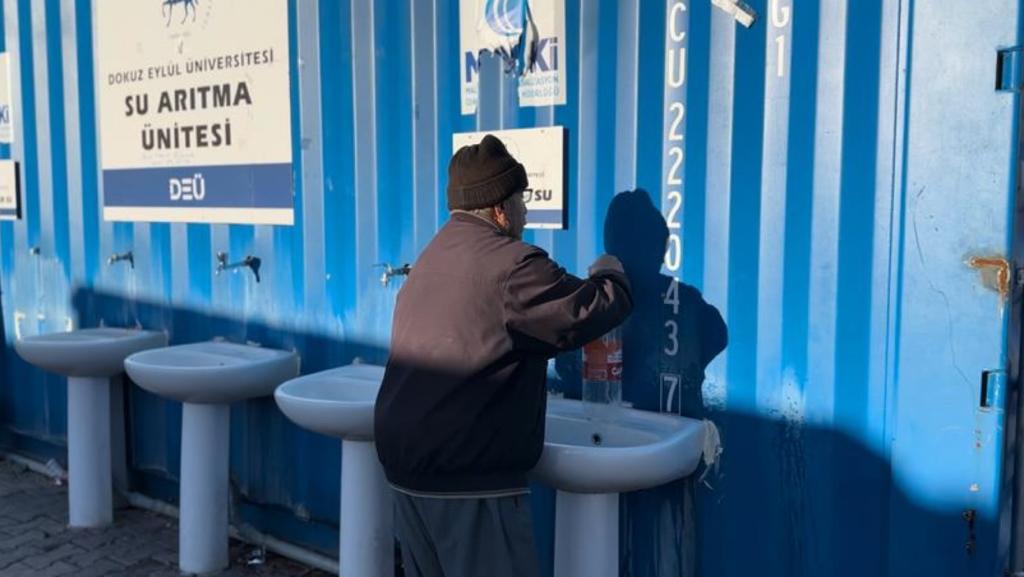 Deü Deprem Bölgesini Unutmuyor: Rektör Hotar Malatya’yı Ziyaret Etti