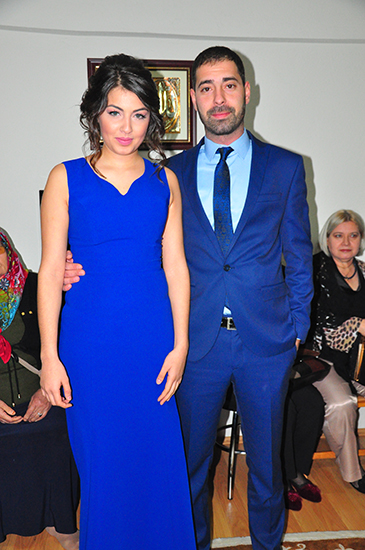 ERKEK VE GÜLEÇ AİLESİNİN MUTLU GÜNÜ