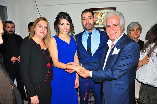 ERKEK VE GÜLEÇ AİLESİNİN MUTLU GÜNÜ