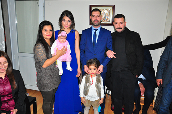 ERKEK VE GÜLEÇ AİLESİNİN MUTLU GÜNÜ