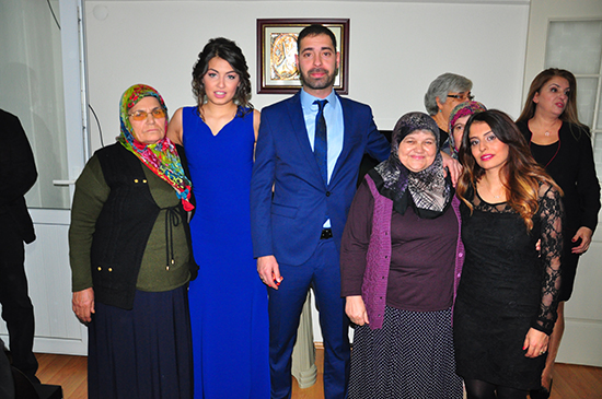 ERKEK VE GÜLEÇ AİLESİNİN MUTLU GÜNÜ