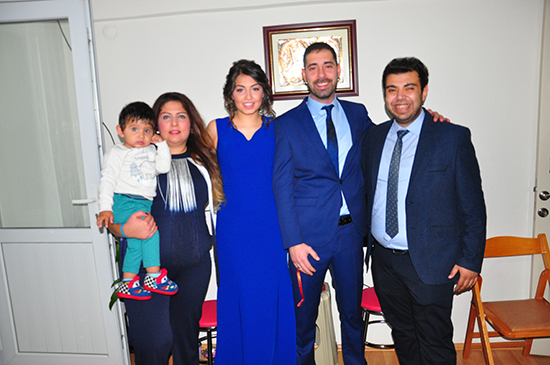 ERKEK VE GÜLEÇ AİLESİNİN MUTLU GÜNÜ