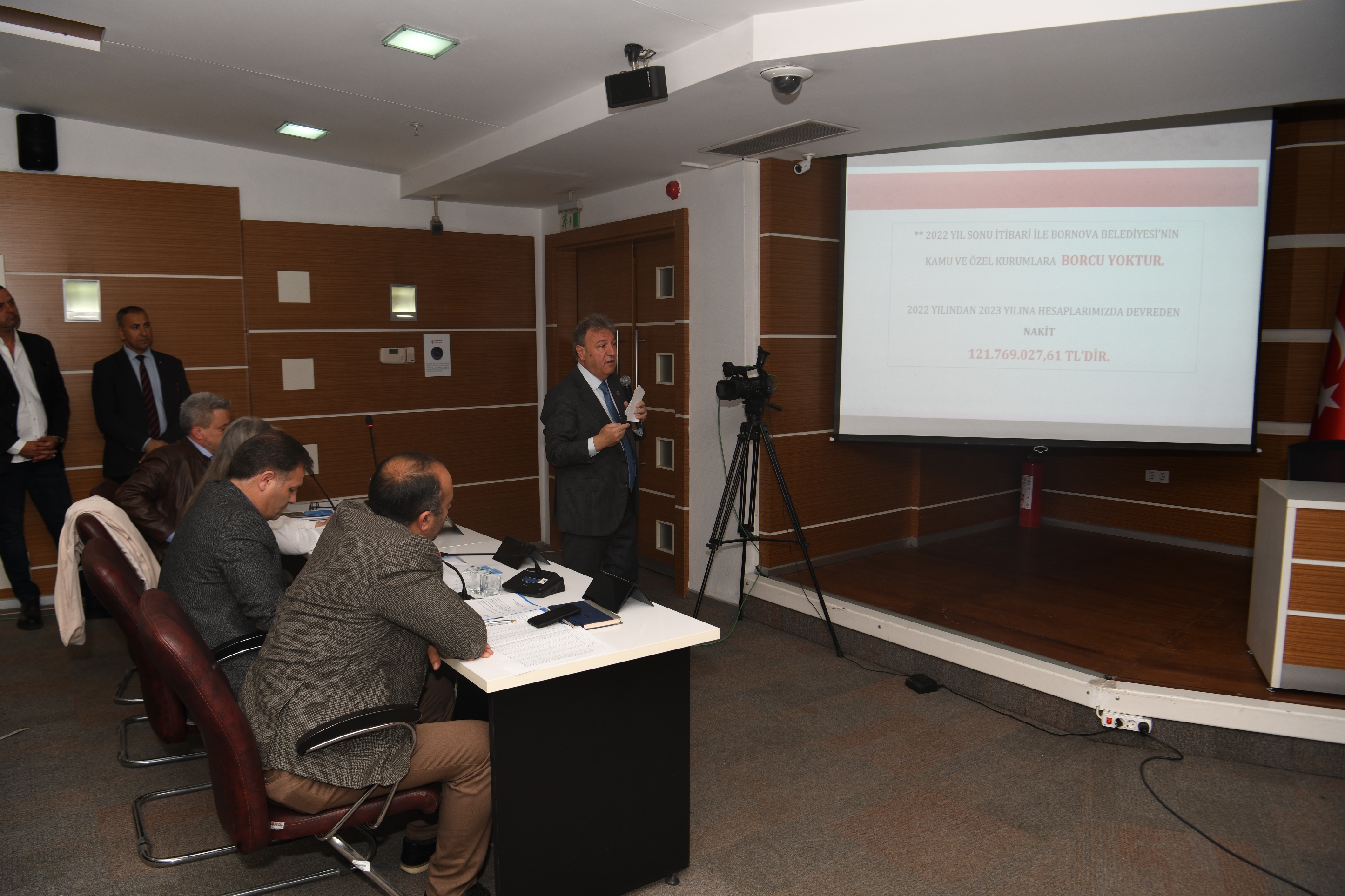 Bornova Belediyesi 2022’yi de borçsuz geçirdi