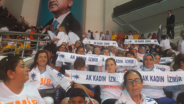 AK Parti'de kongre günü