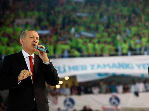 AK Parti'de kongre günü