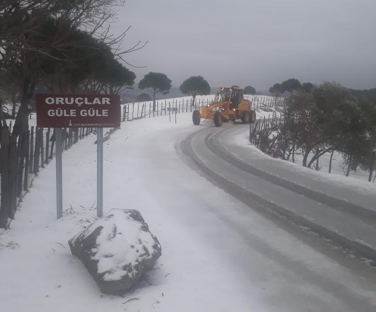 Kar yağışı İzmir’de başladı!