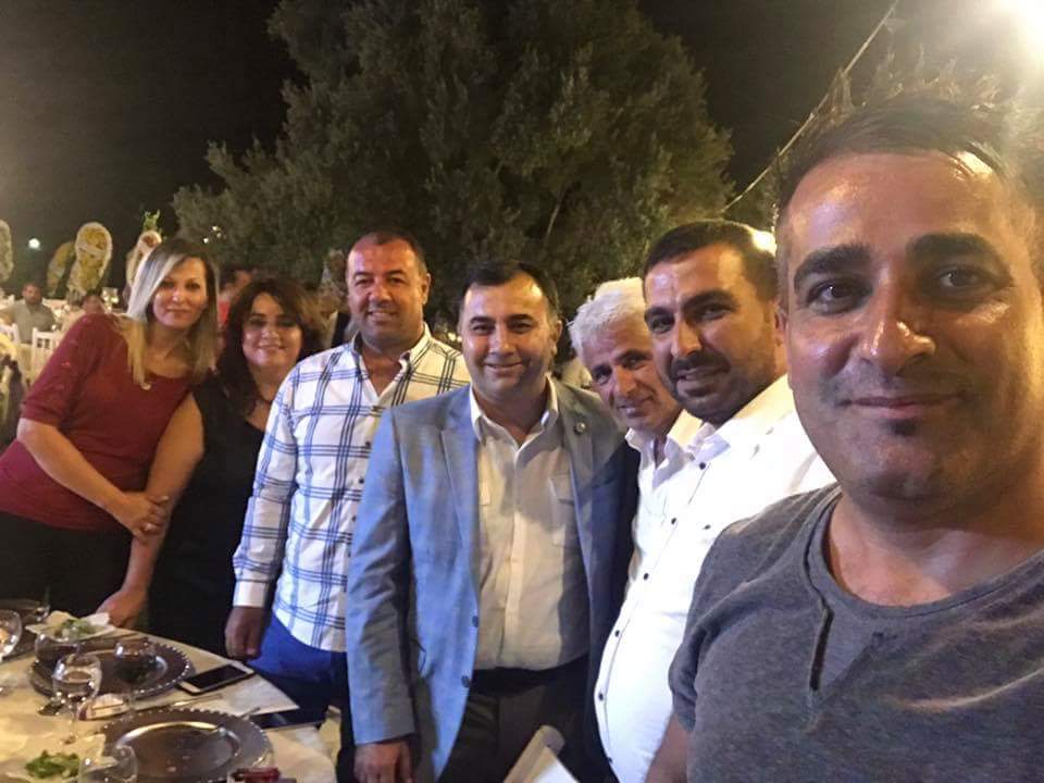 İzmir cemiyet hayatı bu düğünde buluştu